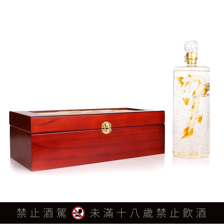 臺灣菸酒玉山金黃金高粱酒八年陳高禮盒(潛龍爭輝+飛鳳騰達）