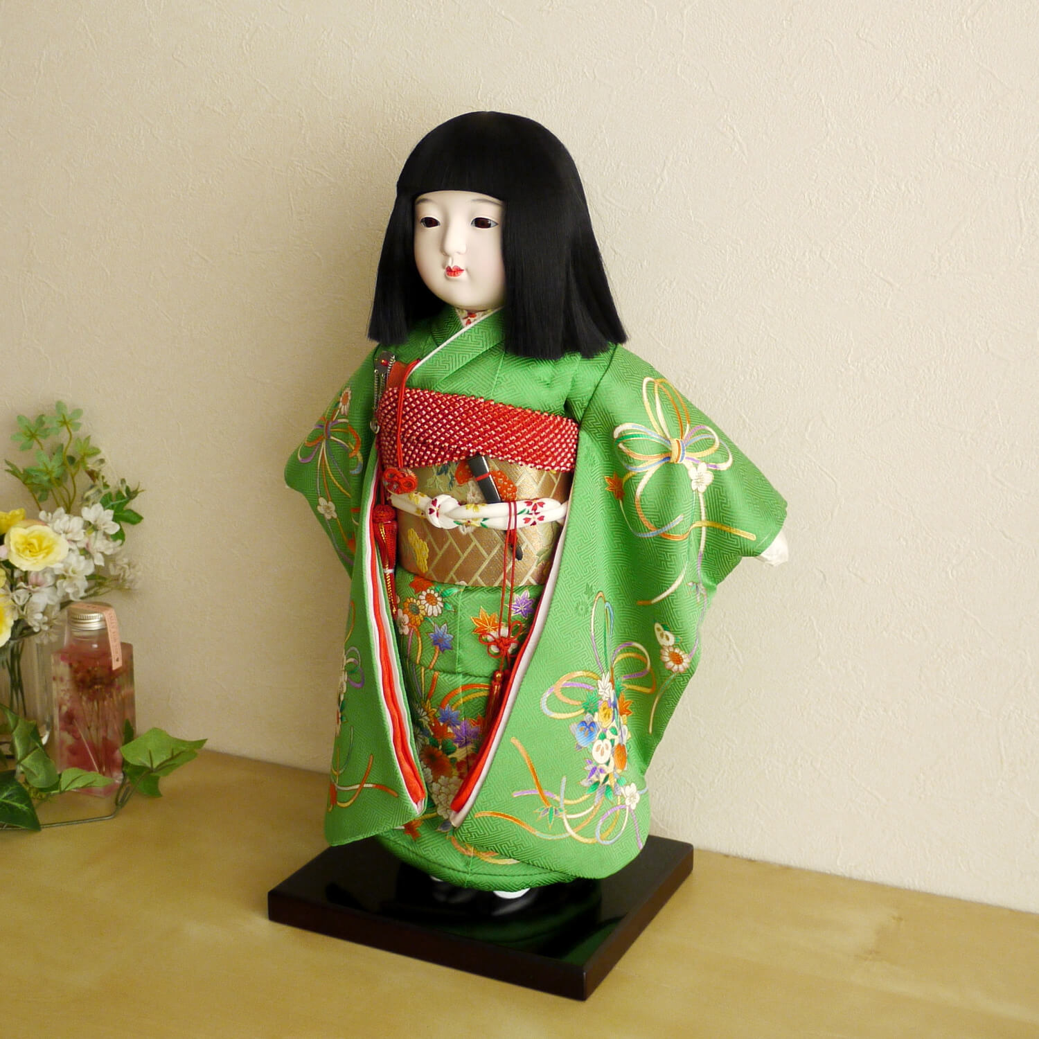 市松人形 元賀章介 12号尺二正絹別染め くす玉 台 女の子 上品 童 増村