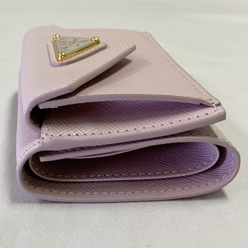 PRADA（プラダ） サフィアーノトライアングル 財布 レディース ピンク