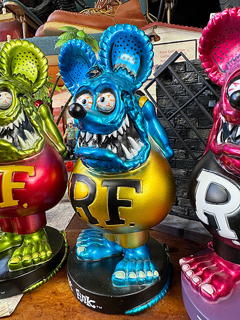 希少 ラットフィンク 2005年製 ボビングヘッドフィギュア RAT FINK