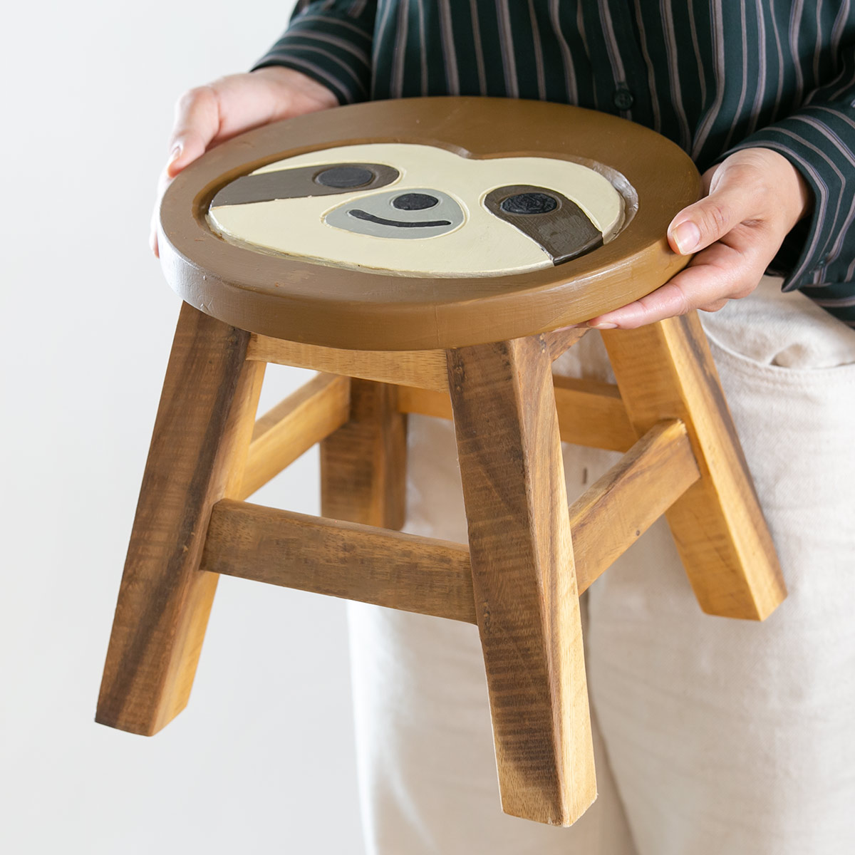 スツール ナマケモノ 木製 天然木 丸椅子 （ 丸 ウッドスツール 子ども