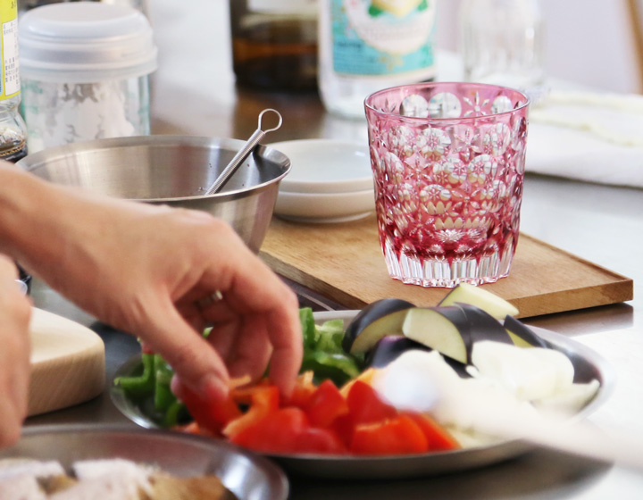 江戸切子 オールド 万華鏡 金赤 大場硝子 ロックグラス 切子グラス