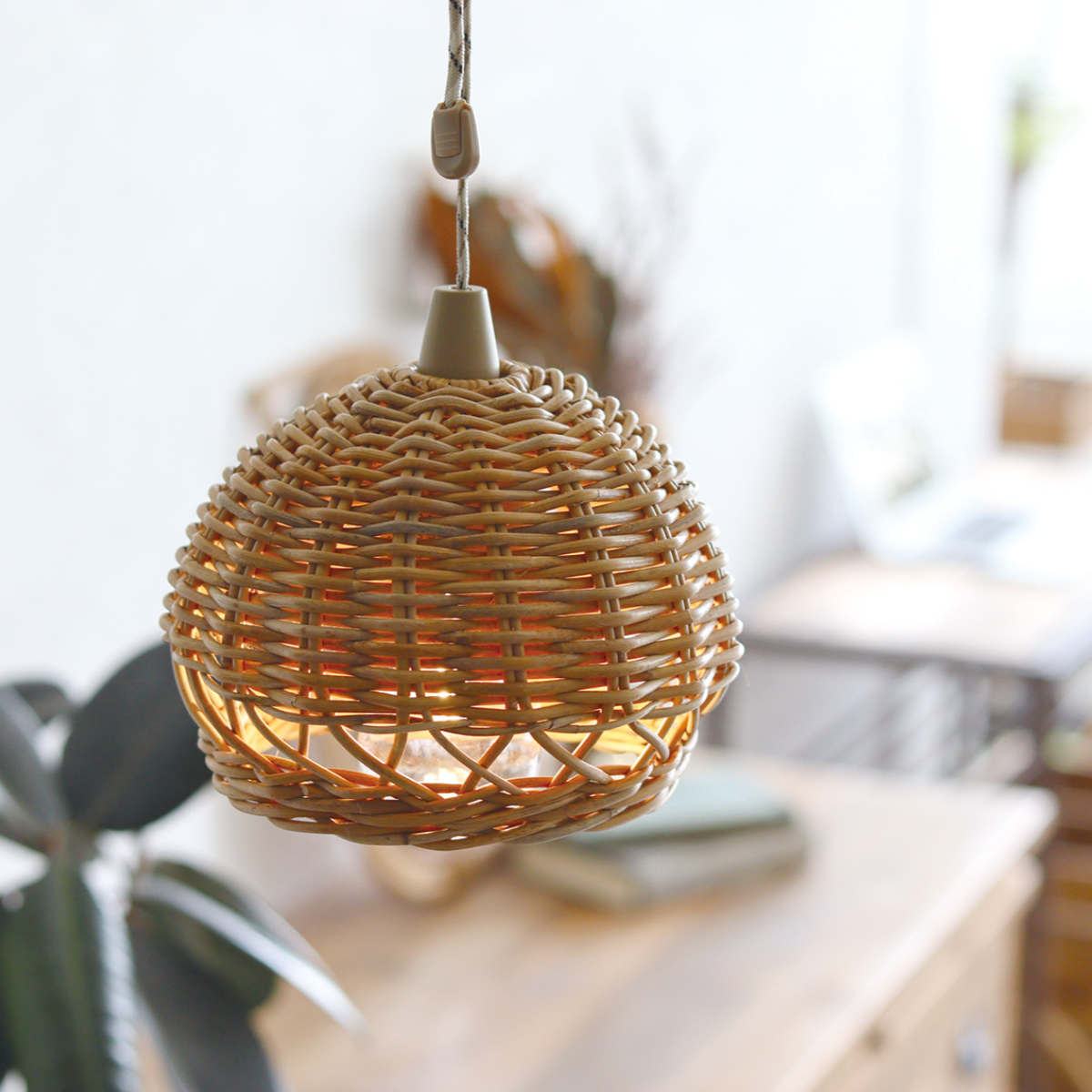 Creer AROROG シェードハングランプ タイプ2 ラタン ライト （ 照明