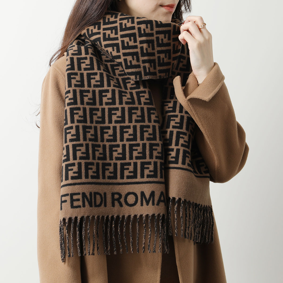 FENDI（フェンディ） FFマフラー 30×190 FXT113 AQCW レディース