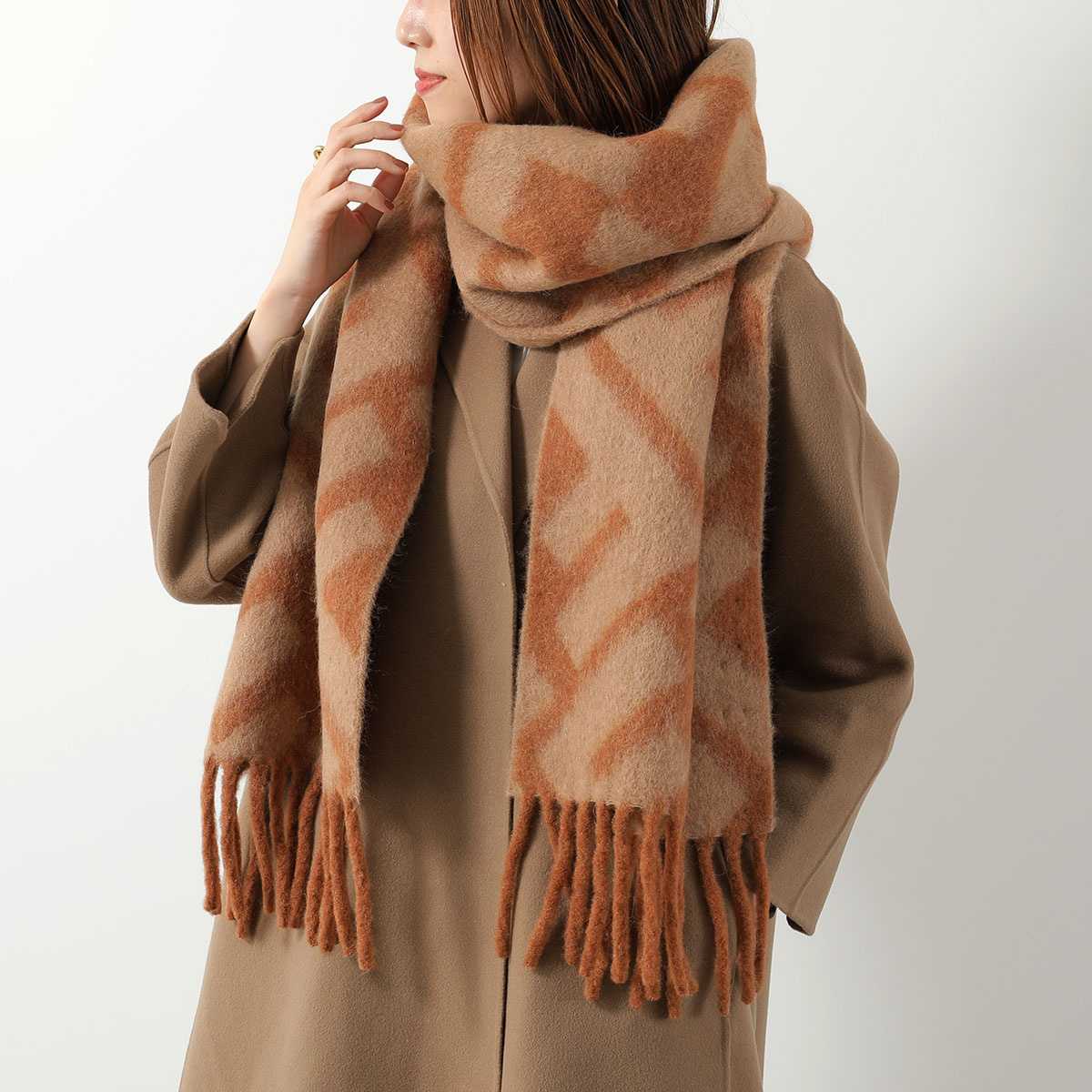 FENDI（フェンディ） マフラー FXT460 AYKQ レディース FFロゴ FF柄