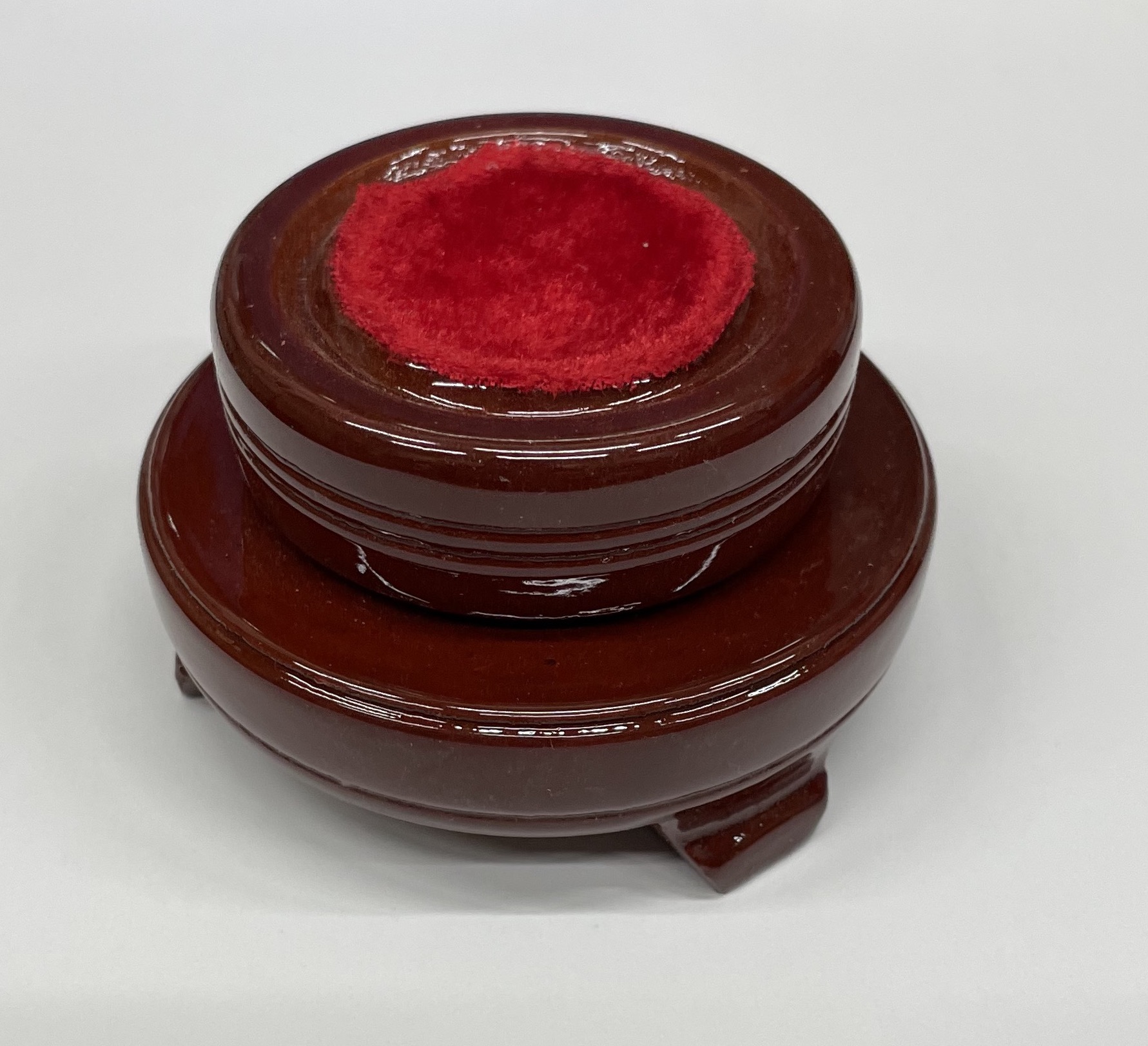 溶錬水晶。径21㎝ 重 11㎏ 溶錬水晶。径21㎝ 重 11㎏