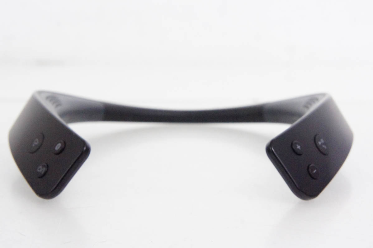 中古 Panasonicパナソニック ワイヤレスネックスピーカー SC-WN10