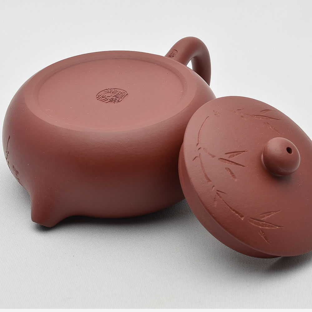 中国茶器・茶壺 扁西施（芦興龍・赤茶）180ml （宜興紫砂壺・急須