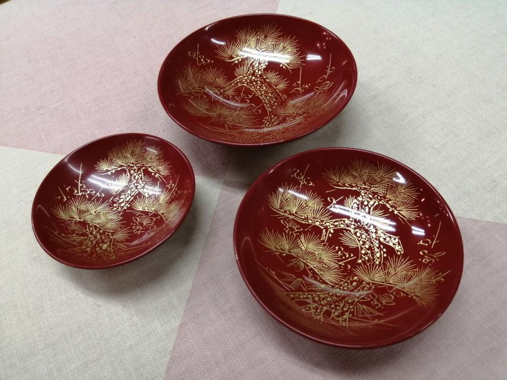 輪島塗 松竹梅沈金 三ツ組盃|石田漆器店|COREZO(コレゾ) これぞ北陸の