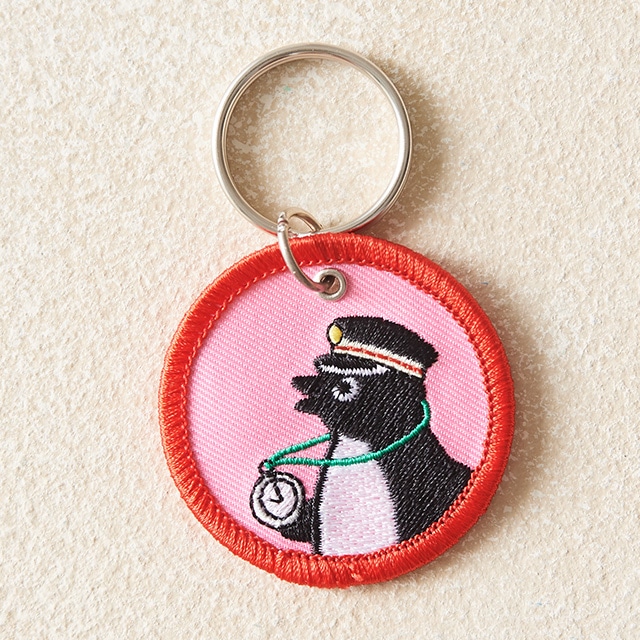 在庫限り】Suicaのペンギン 刺繍キーホルダー・ブルー（鉄道シリーズ