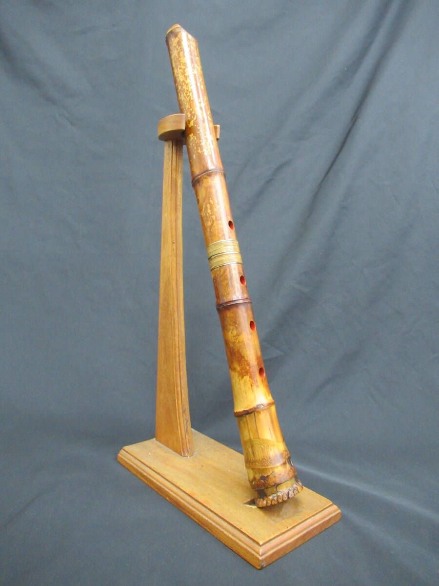 人気 尺八 琴古流 バチ型 銘あり 竹治 銀三線 2印 1尺6寸 5孔 和楽器