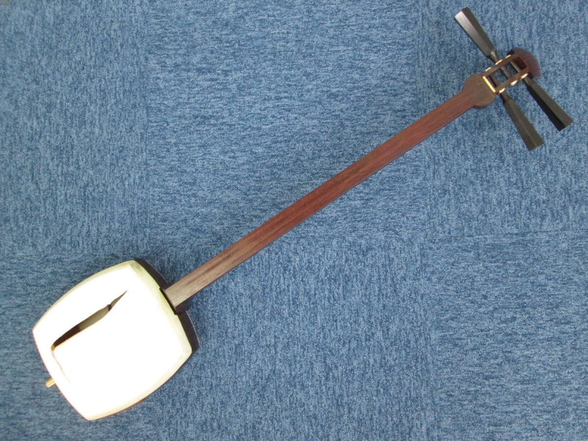 昭和三味線細棹弦25本ハ―ドケ―ス付き