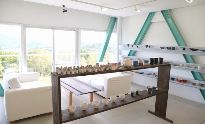 美しい景色と美しい器が楽しめるショップ『信楽 高原のうつわや 藤陶