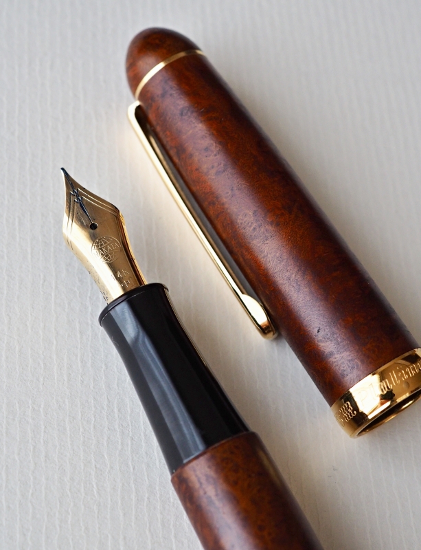 日本的美しさを持つ木軸万年筆！プラチナ #3776 センチュリー