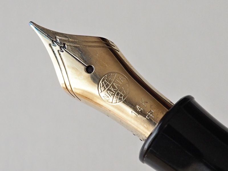 廃盤【未使用】アカブライヤーセンチュリー3776 プラチナ万年筆 F