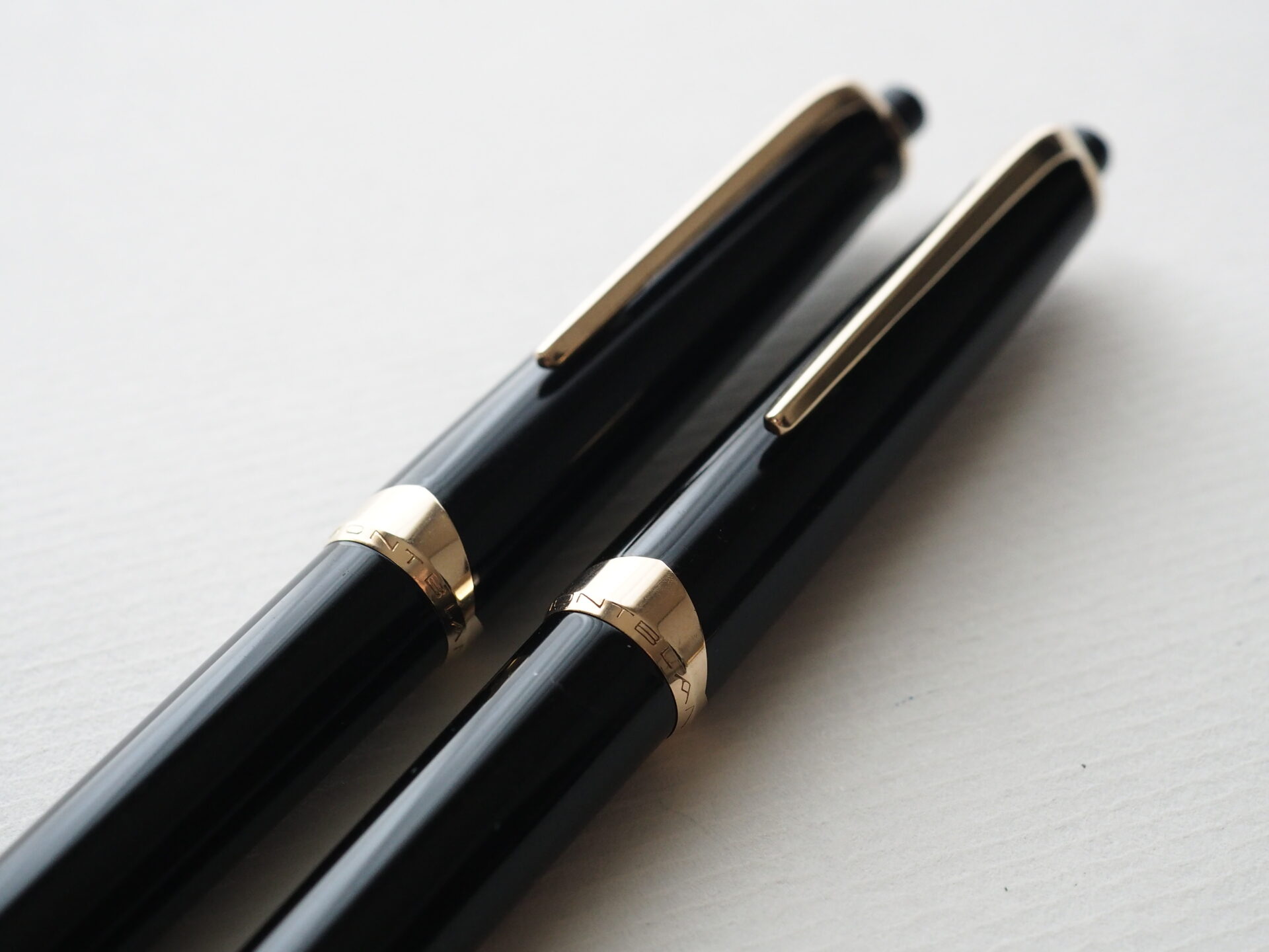 Pixペンシルでしか味わえない至高のノック感！モンブランメカニカル