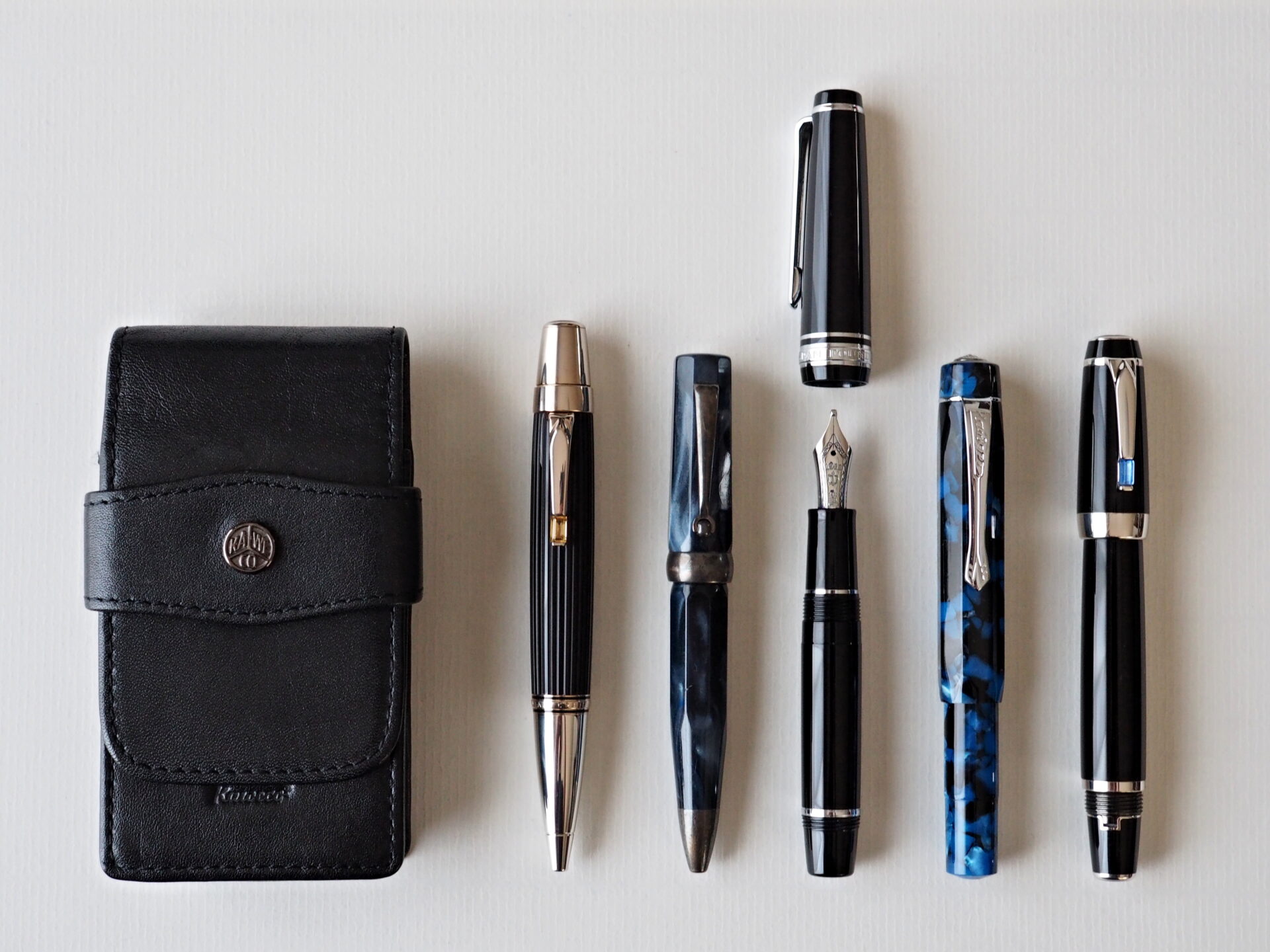 小さな筆記具は良いものだ！カラーストーンが無いモンブランのボエムを