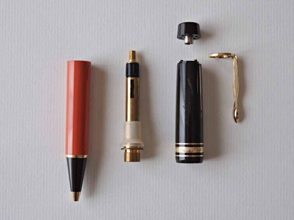 モンブランの歴史が凝縮されたデザイン！作家シリーズ「ヘミングウェイ