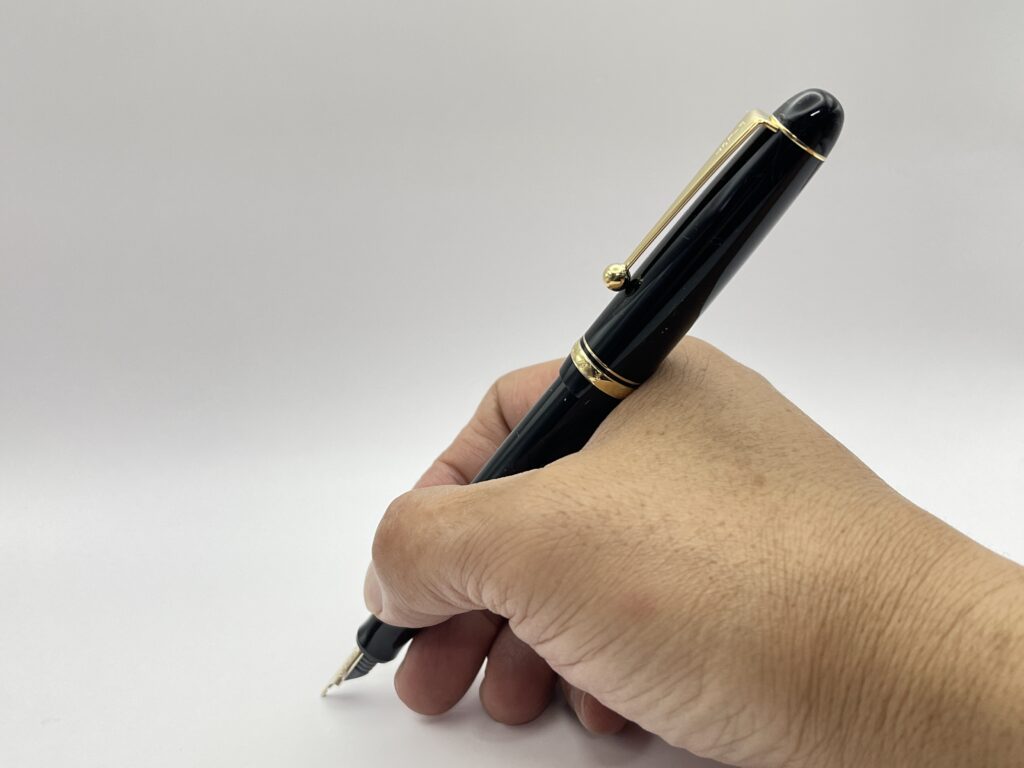 特殊ニブの書き味が楽しい】パイロット（PILOT）万年筆「カスタム74
