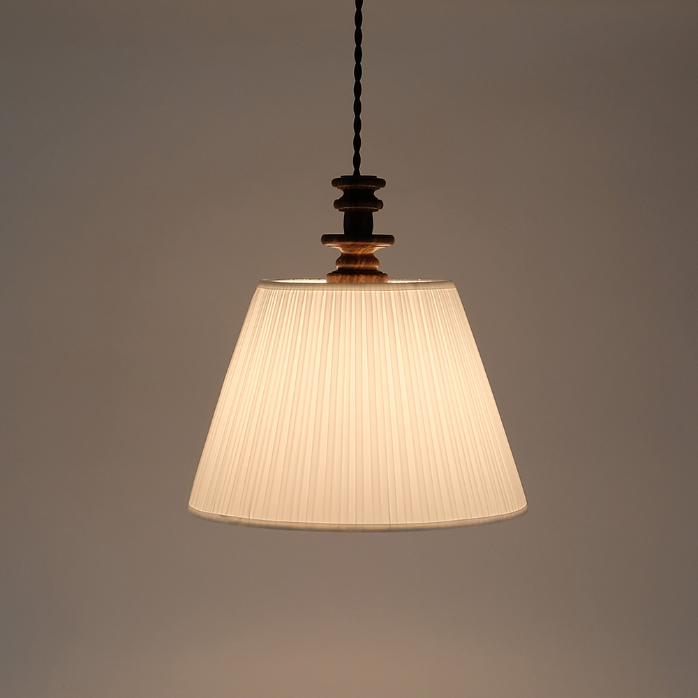 職人堅木アンティーク家具/クラシック3灯ペンダントライト 職人堅木