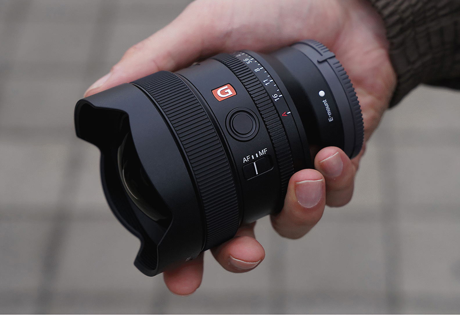 SEL14F18GM | Lenses | Sony CA