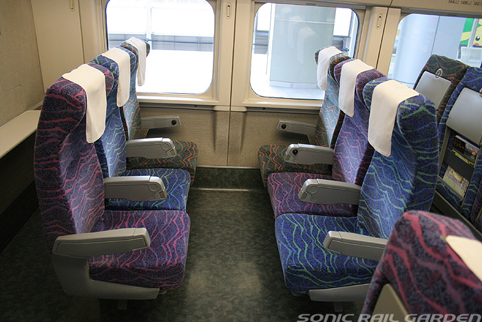 Amazon.co.jp: 限定品E2系 東北新幹線 上越新幹線 JR東日本 椅子 座面