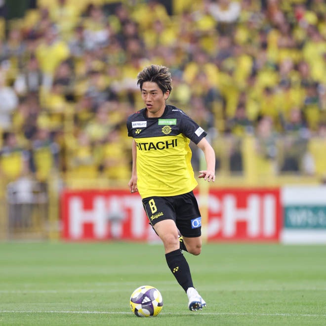 柏レイソル 小泉 佳穂 レプリカユニフォーム Mサイズ 柏レイソル 小泉