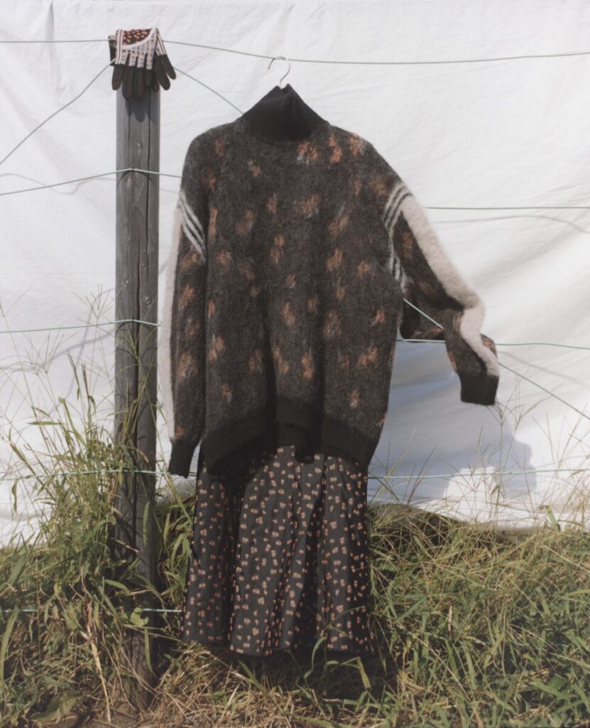 Mame Kurogouchi 金木犀ホリデーコレクション マフラー ネイビー