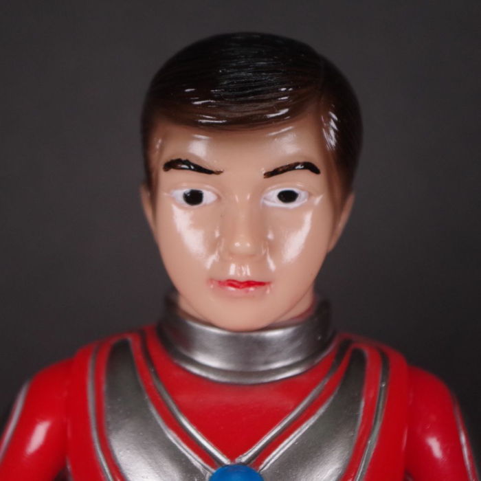 ブルマァクの「マスク取れ大帰ってきたウルトラマン(ガンメタ)」が墓場