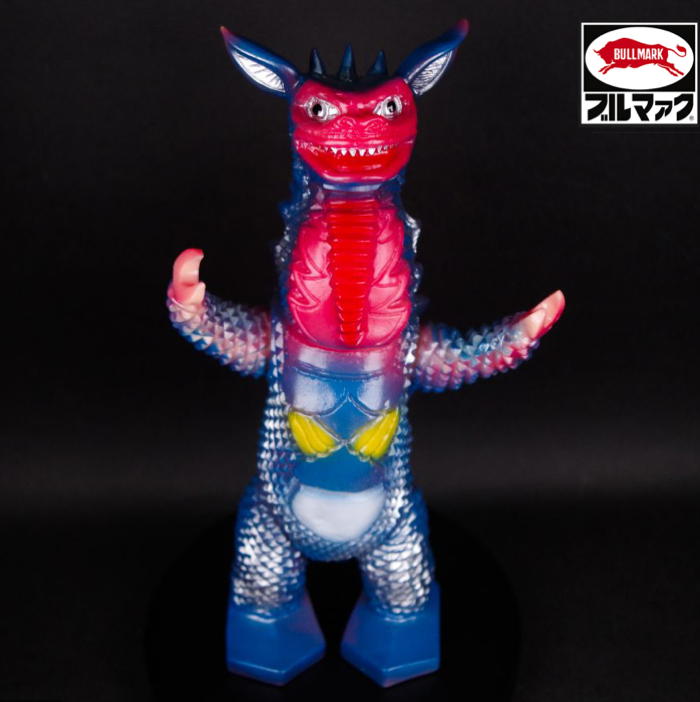 ブルマァク製「ギャンゴ(ブルー)」がギャラリー＆ショップ・墓場の画廊