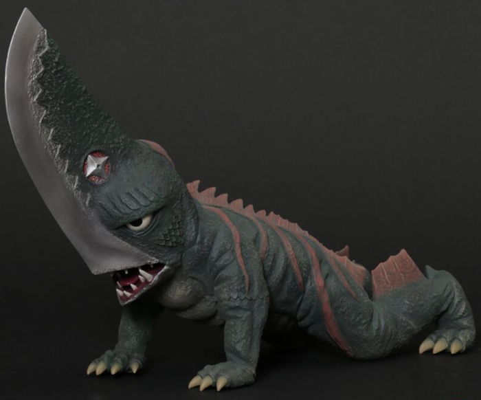 X-PLUS ガレージトイ 大怪獣シリーズ 大映20cm 大悪獣ギロン1969