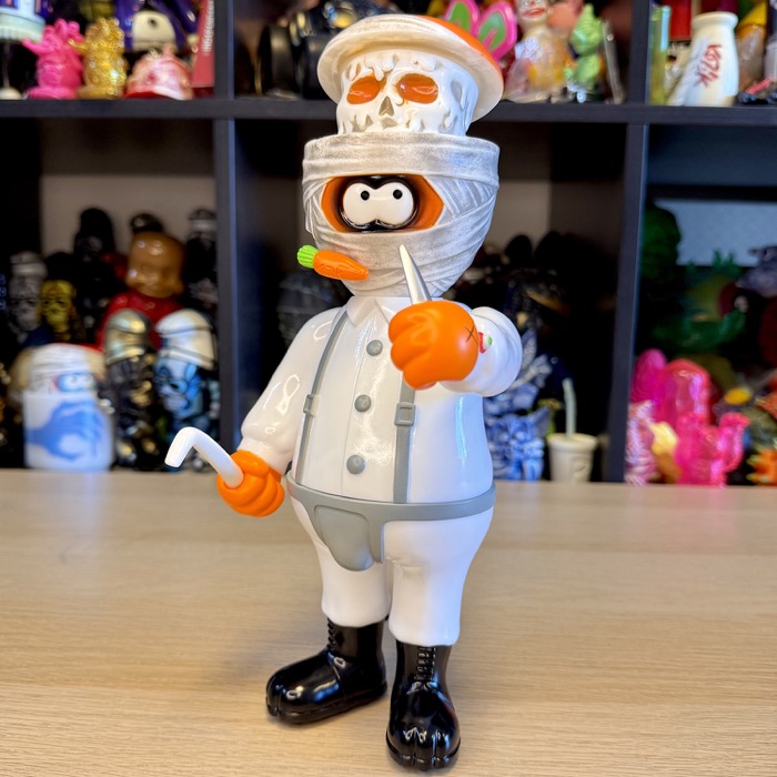 BlackBook Toyが13周年を記念して、Frank Kozik氏との「ACCシリーズ