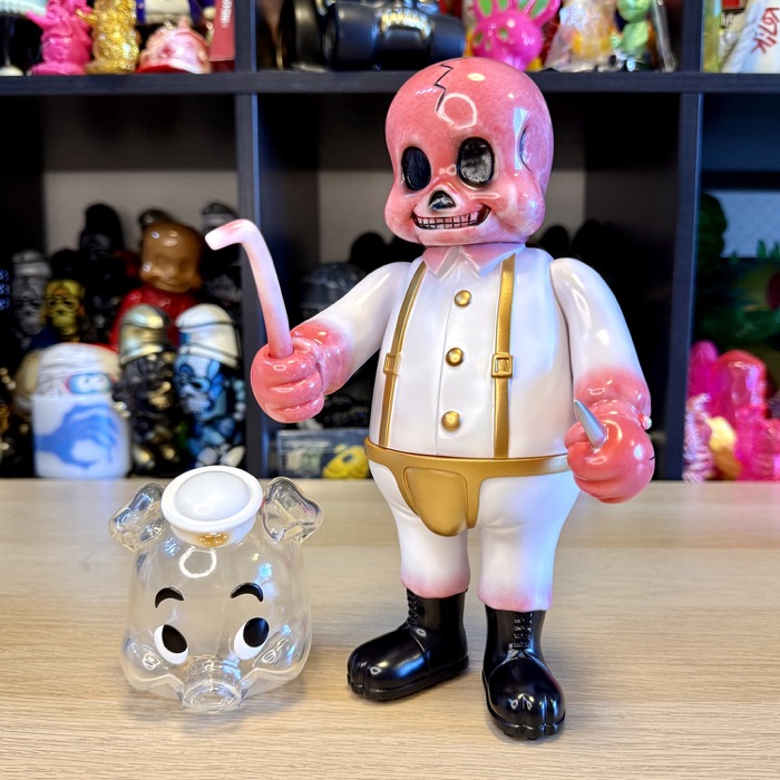 BlackBook Toyが13周年を記念して、Frank Kozik氏との「ACCシリーズ