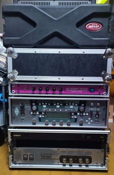 アルモア（ARMOR）のラックケース:cryptos