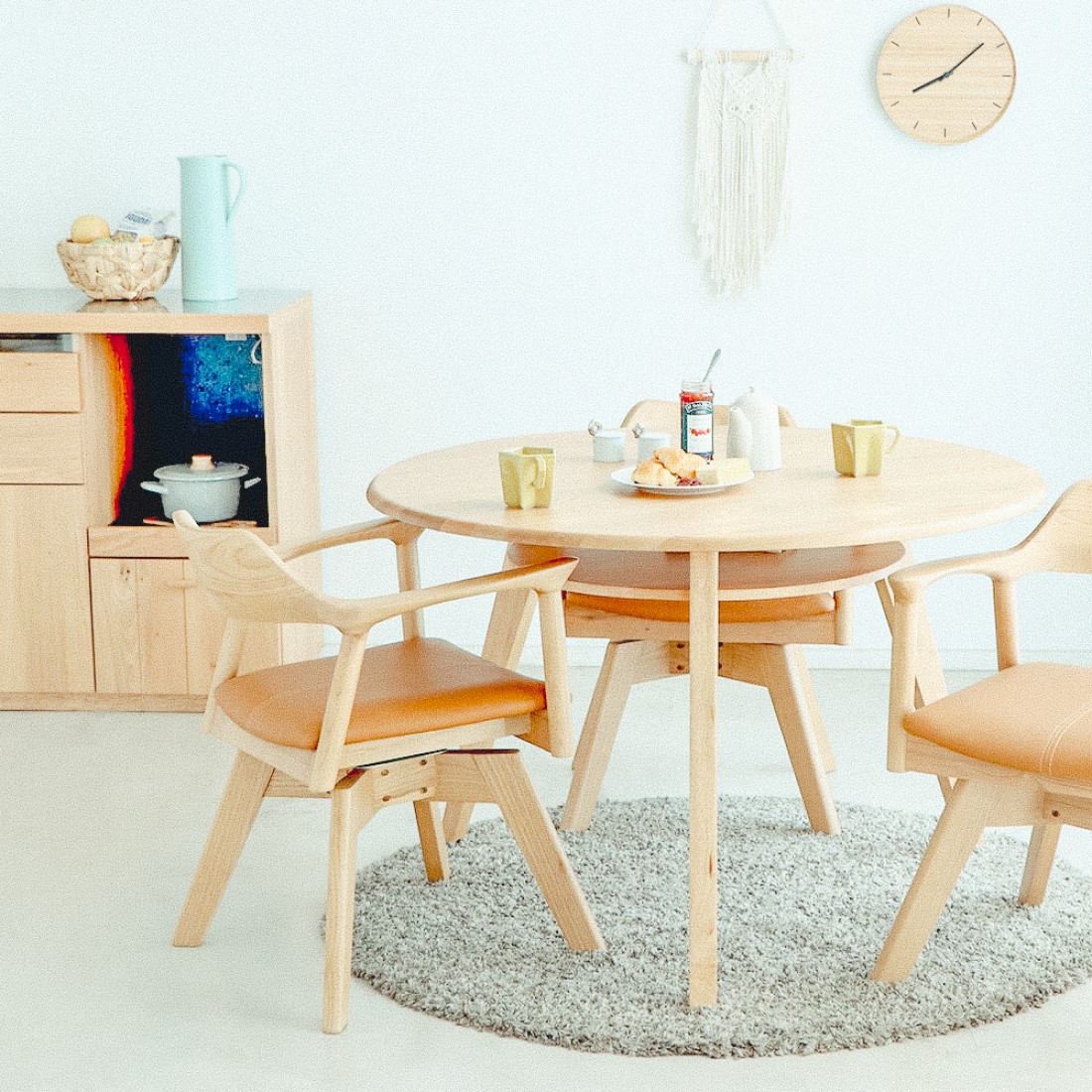 ダイニングテーブル に最適/ ヴィンテージ風 / 丸テーブル ダーク