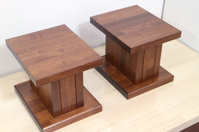 木製スピーカースタンド 一対 楢材 木製スピーカースタンド 一対 楢材