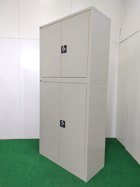 ceha スチール収納 幅89 奥行42 高さ186cm 両開き カギ×2本付き 段調整