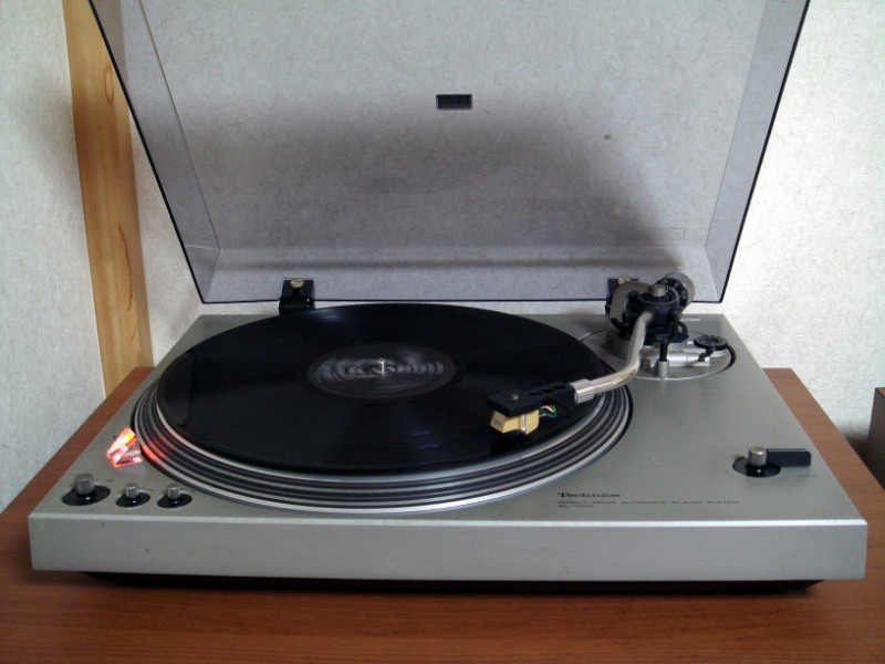 Technics SL-1700 | オーディオ修理事例 | オーディオ修理・ステレオ