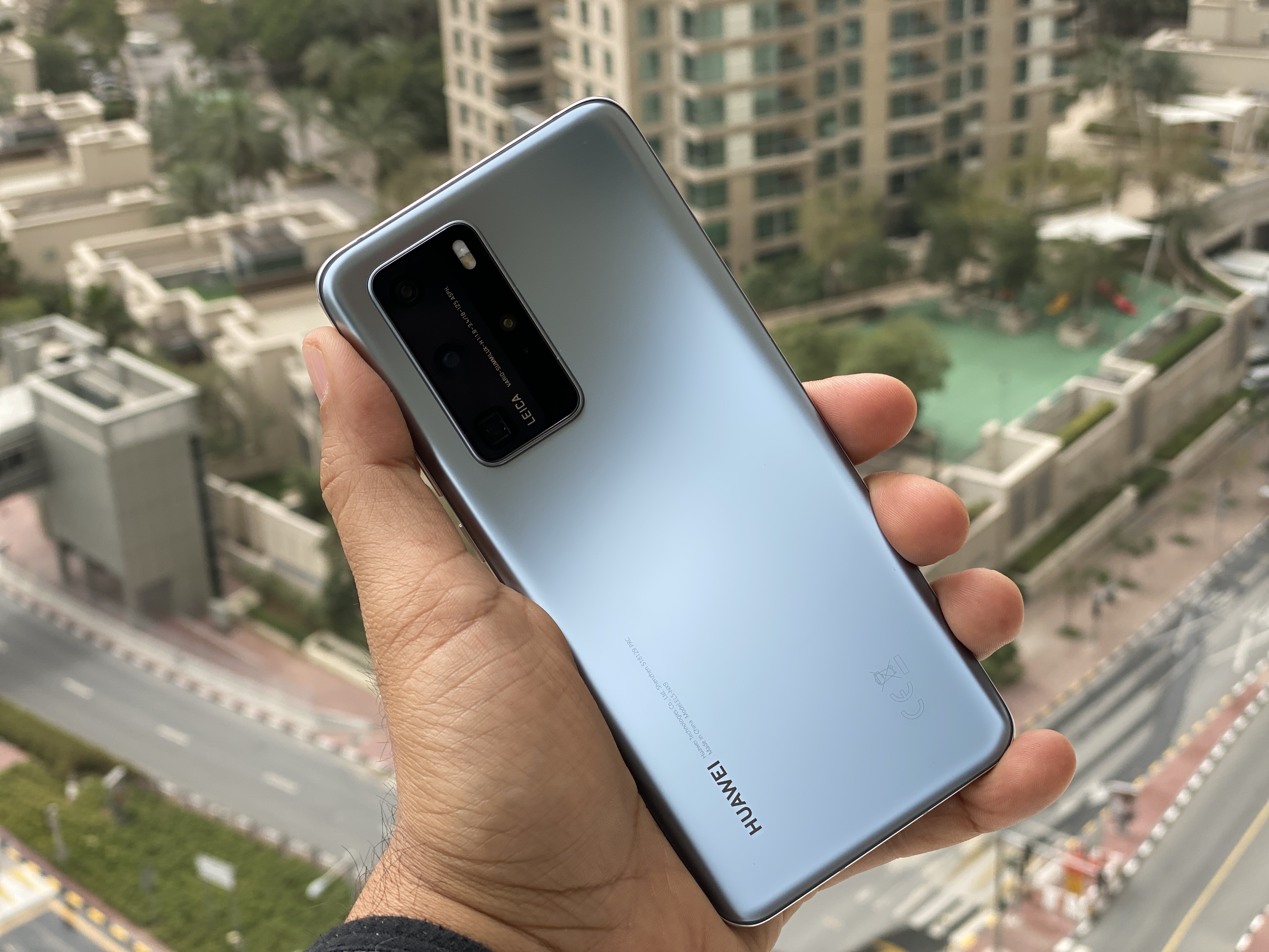 セール中 huawei p40 pro シルバーフロスト huawei p40 pro シルバー