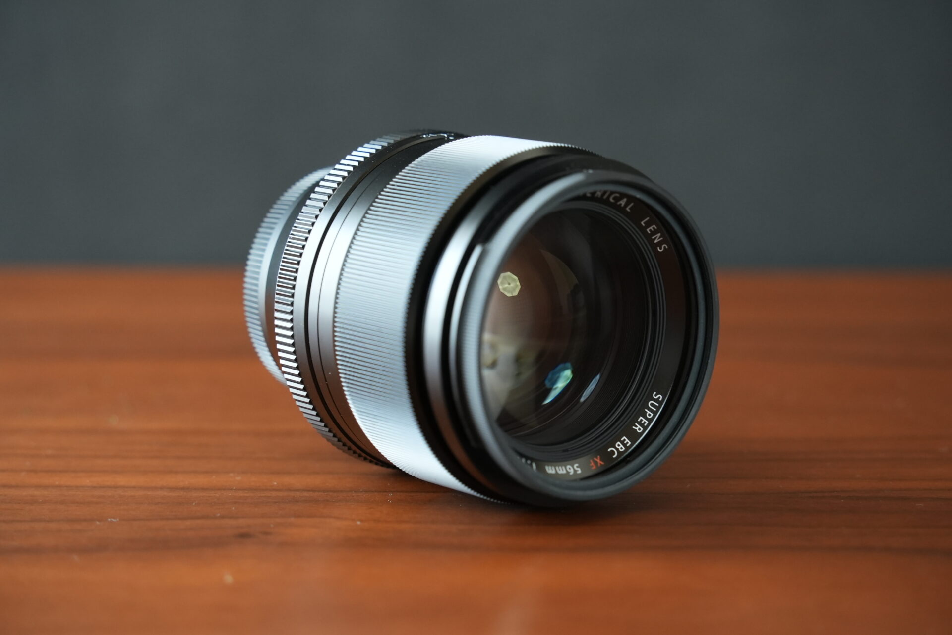 FUJIFILM XF 56mm F1.2 R 単焦点レンズ Xマウント カメラレンズ