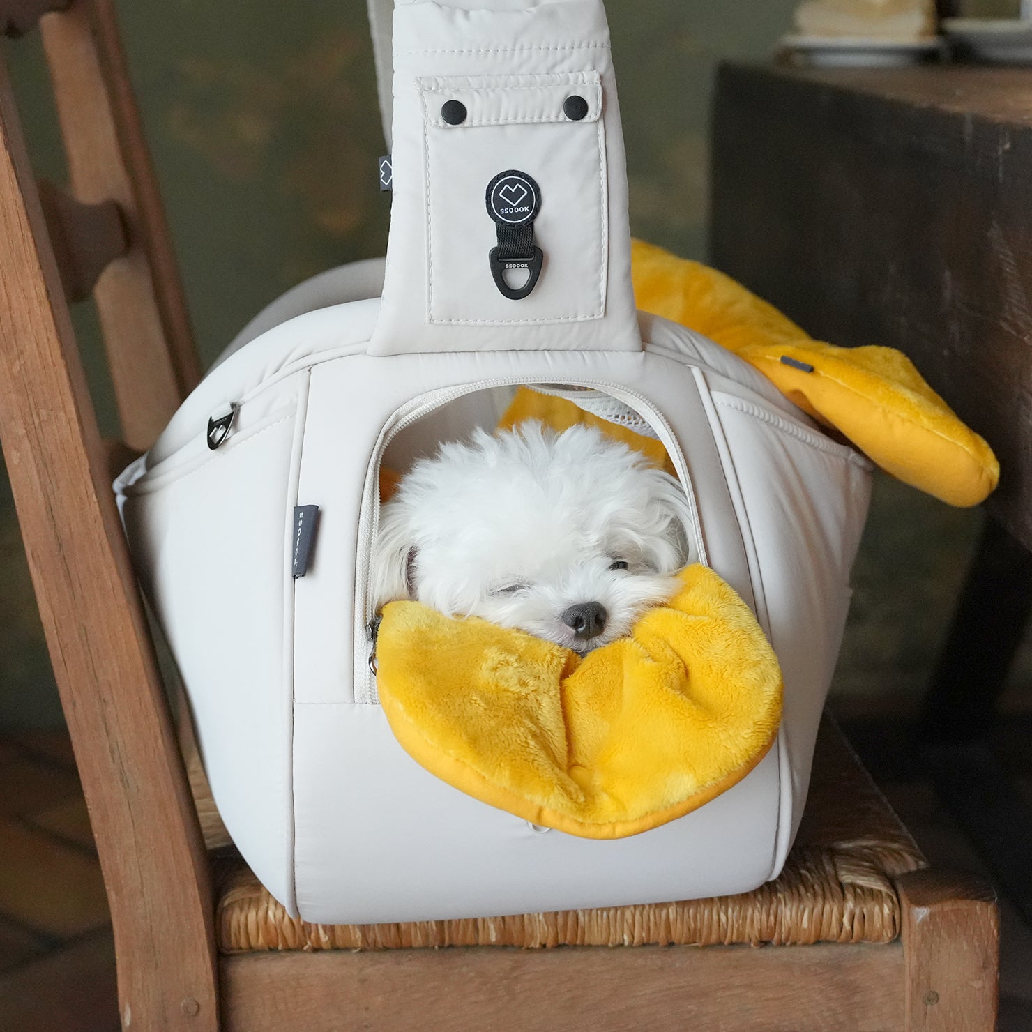 SO-CA019] SSOOOK SLING BAG (V.Open)