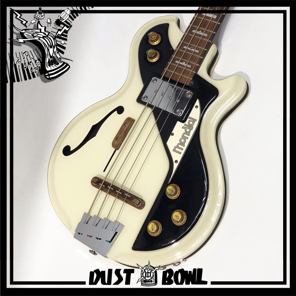 Italia Guitars Mondial ビザール風 Italia Guitars Mondial ビザール