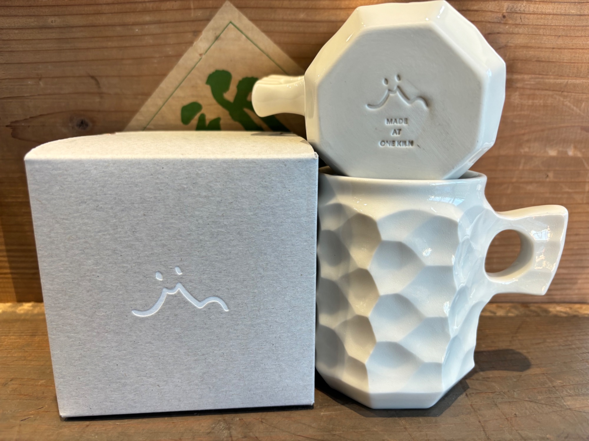 掛け軸 古幸 神都ノ冬 絹本 希少 軸装 茶道具 掛軸 美品 です。 掛け軸