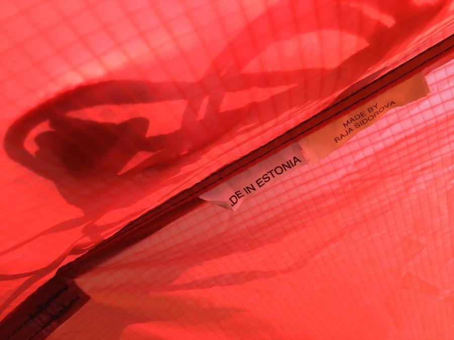 希少品！旧革タグのHILLEBERG(ヒルバーグ) ナロ2[2020.06.03発行