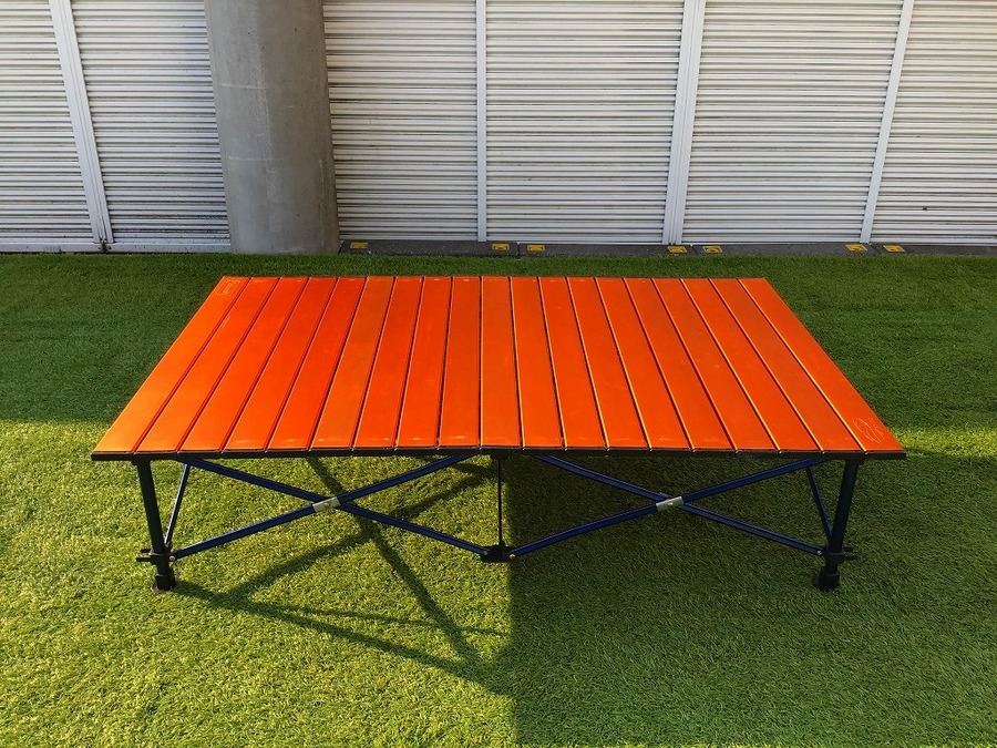 BEAMS×COLEMAN × YUSUKE HANAI/ウッドテーブル