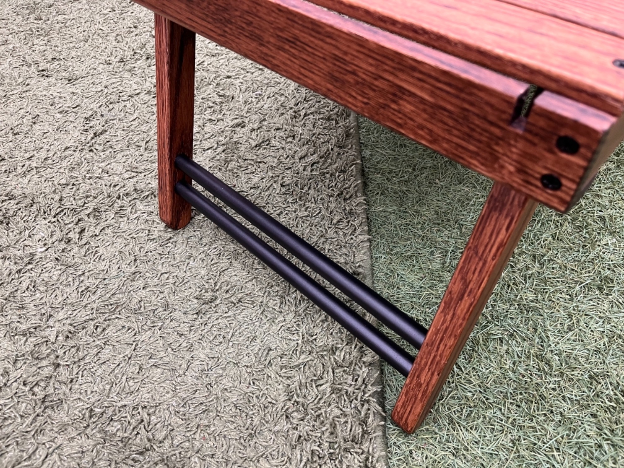 ブラックデザイン ハレテーブルone4 別注モデルアイアンプレート付き