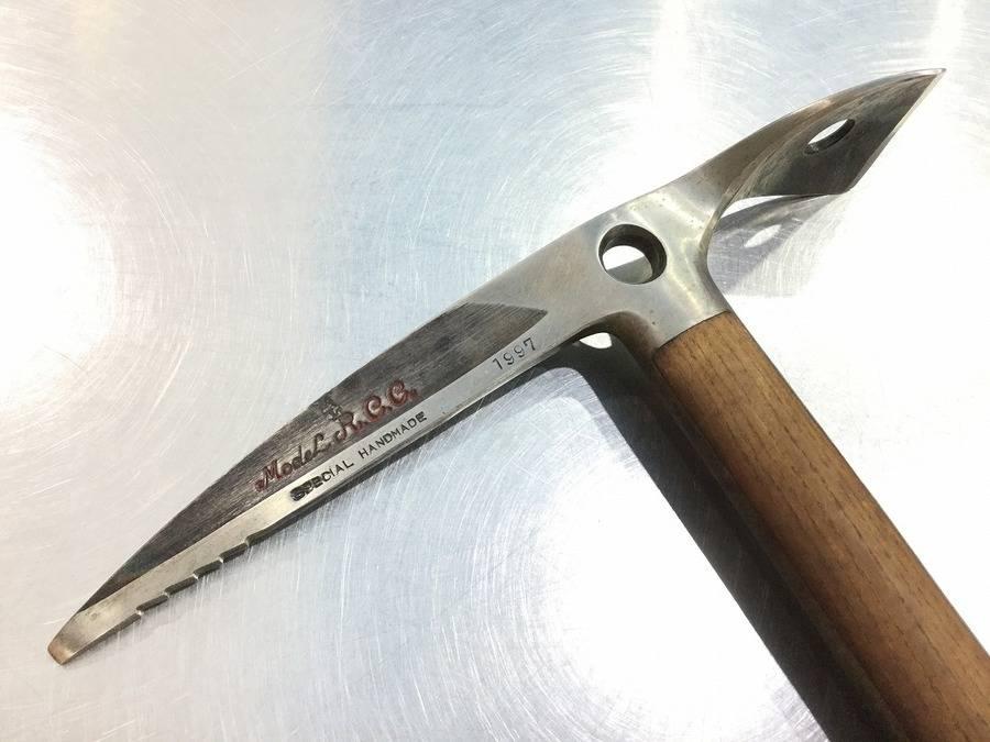 TFスポーツ岩槻店】EVERNEW(エバニュー)製の木製ピッケル(モデルRCC