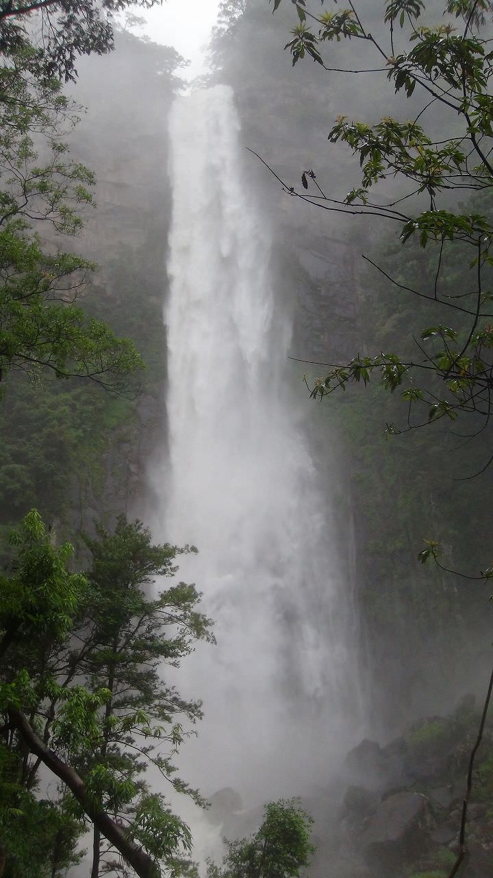 那智の滝 | 滝いろ