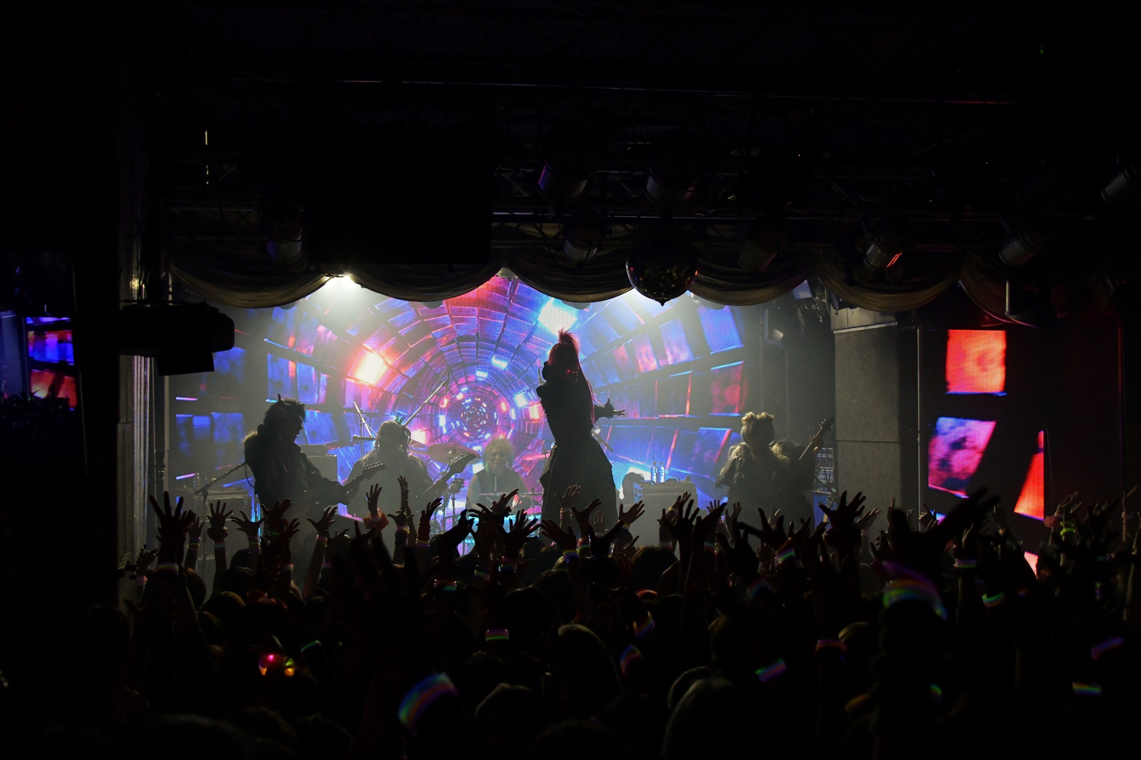 MASATOさん(UCHUSENTAI:NOIZ/宇宙戦隊NOIZ) チェキ① MASATOさん