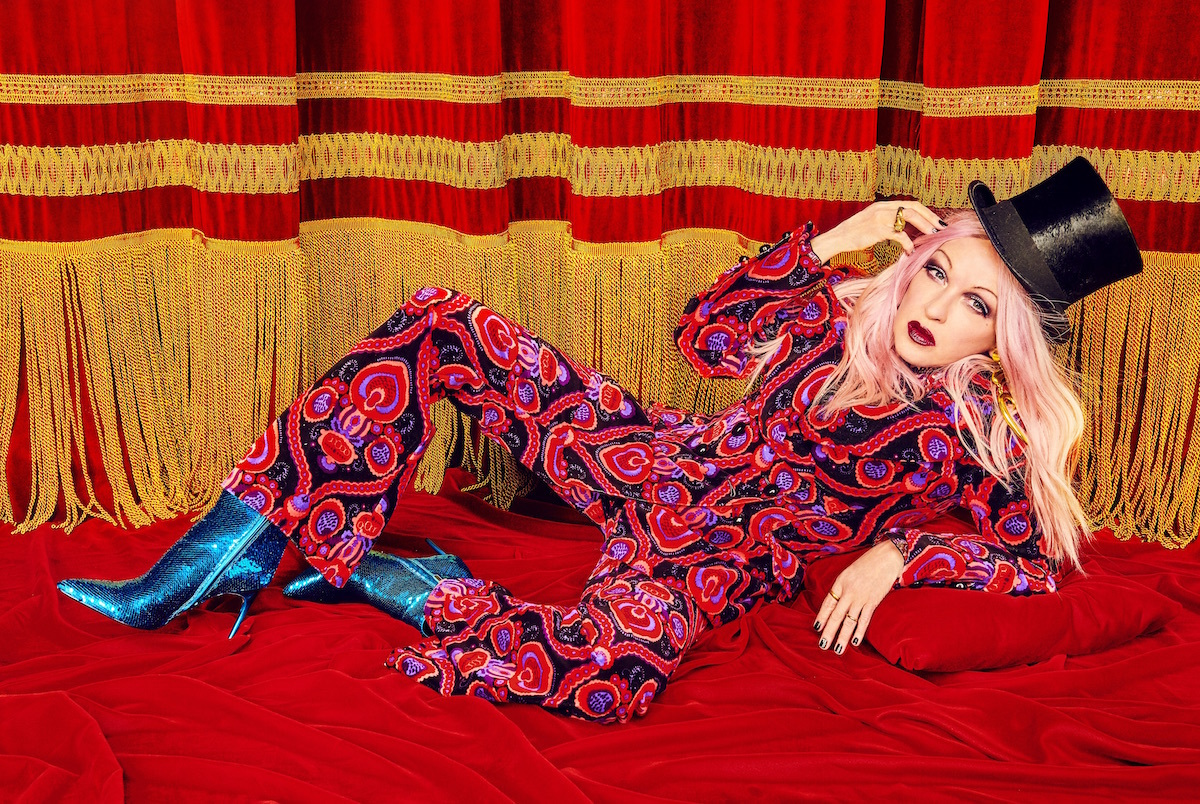 シンディ・ローパーが10月に4年ぶりの来日ツアー | SPICE - エンタメ特